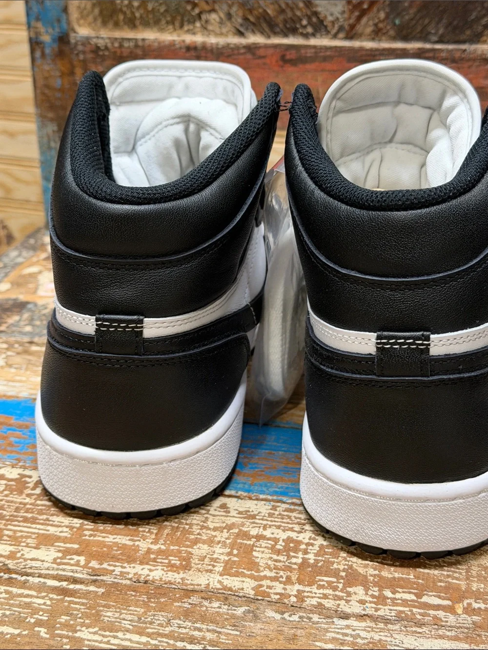 Jordan Men Sneakers Black White High Top Size 10